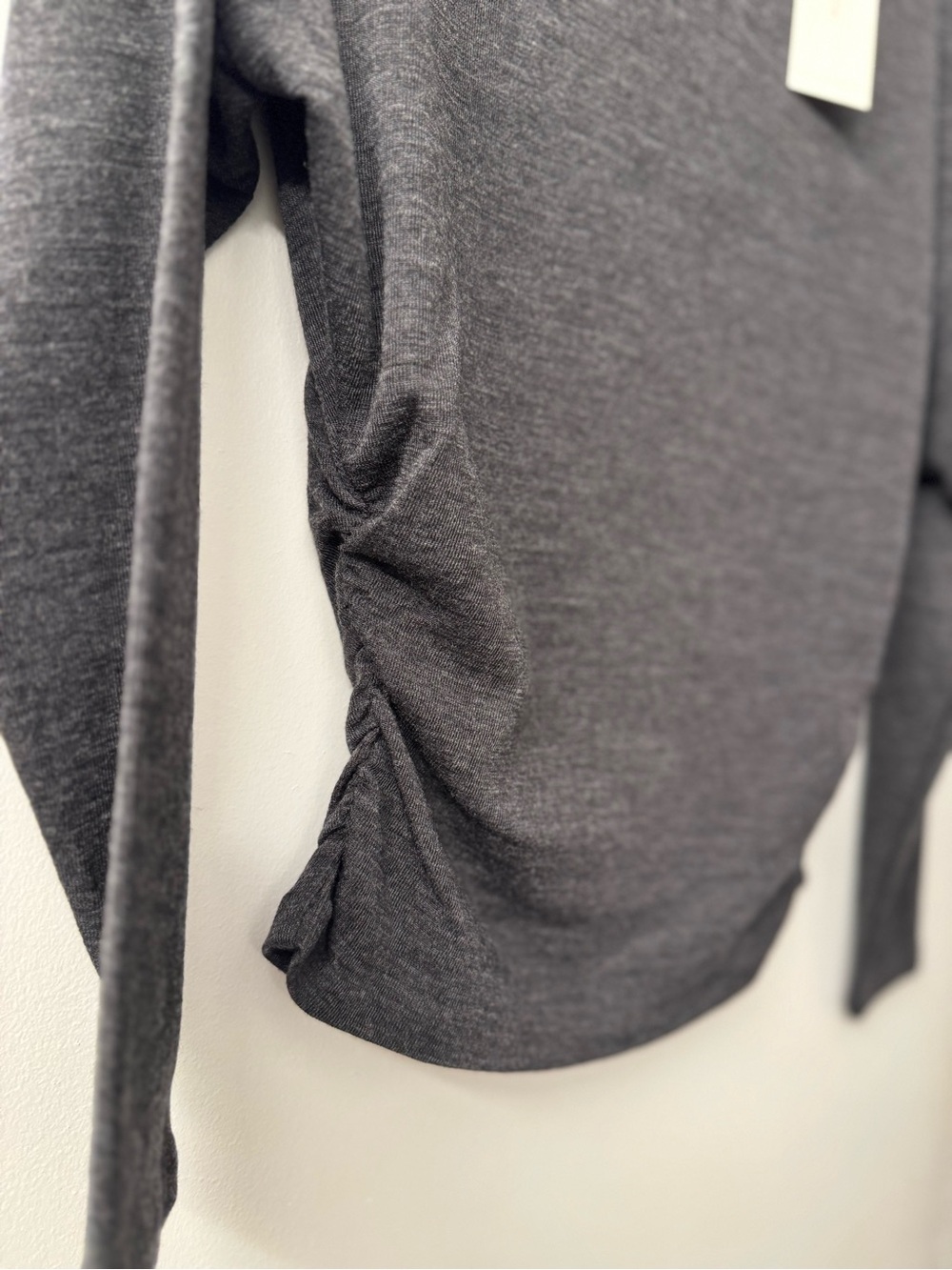 Vince Charcoal Gray Long-Sleeve Knit Top - Picture 4 of 8